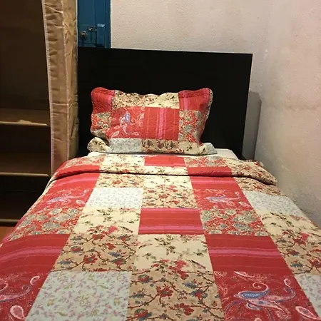 D N D בית הארחה